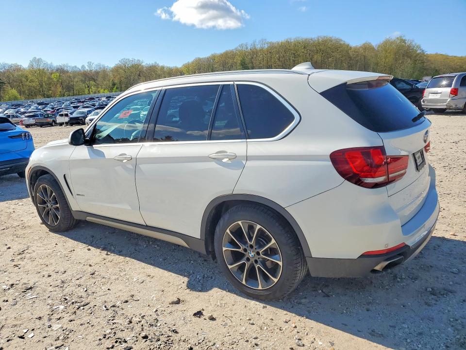 52846816 :رقم المزاد ، 5UXKR0C5XJ0X84399 vin ، 2018 Bmw X5 مزاد بيع