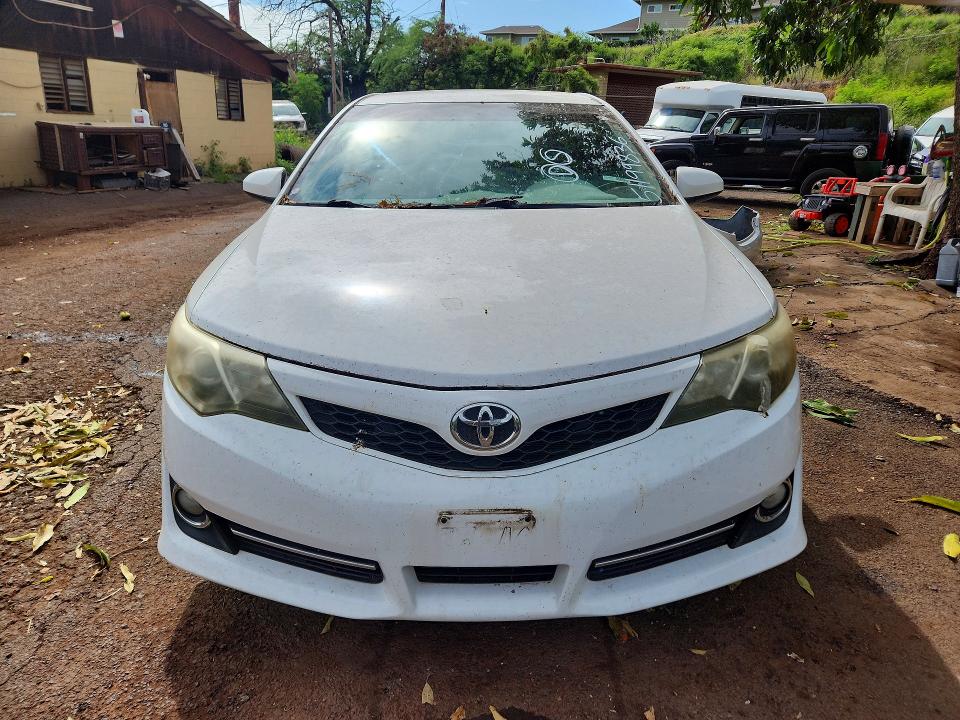 2014 Toyota Camry მანქანა იყიდება აუქციონზე, vin: 4T1BF1FK4EU353729, აუქციონის ნომერი: 51199836