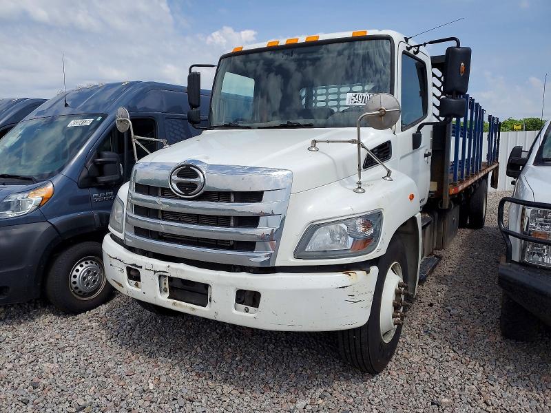 54970206 :رقم المزاد ، 5PVNV8JV8J4S57773 vin ، 2018 Hino Hino 338 مزاد بيع