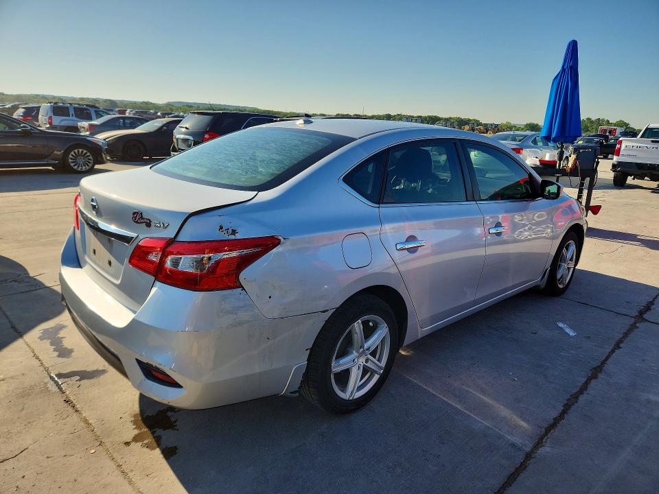 2017 Nissan Sentra მანქანა იყიდება აუქციონზე, vin: 3N1AB7AP6HL712355, აუქციონის ნომერი: 53280476