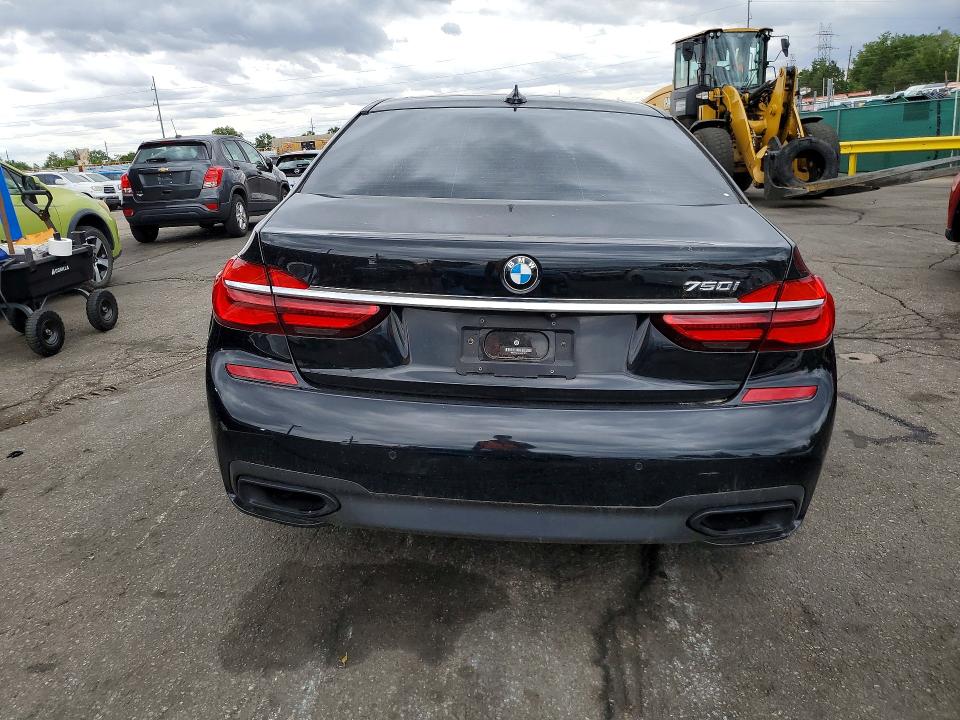 Продаж на аукціоні авто 2017 Bmw 750, vin: WBA7F0C32HGM21673, номер лоту: 55020766