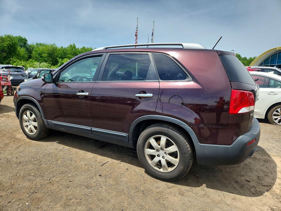 2011 Kia Sorento მანქანა იყიდება აუქციონზე, vin: 5XYKT3A12BG097689, აუქციონის ნომერი: 53670226