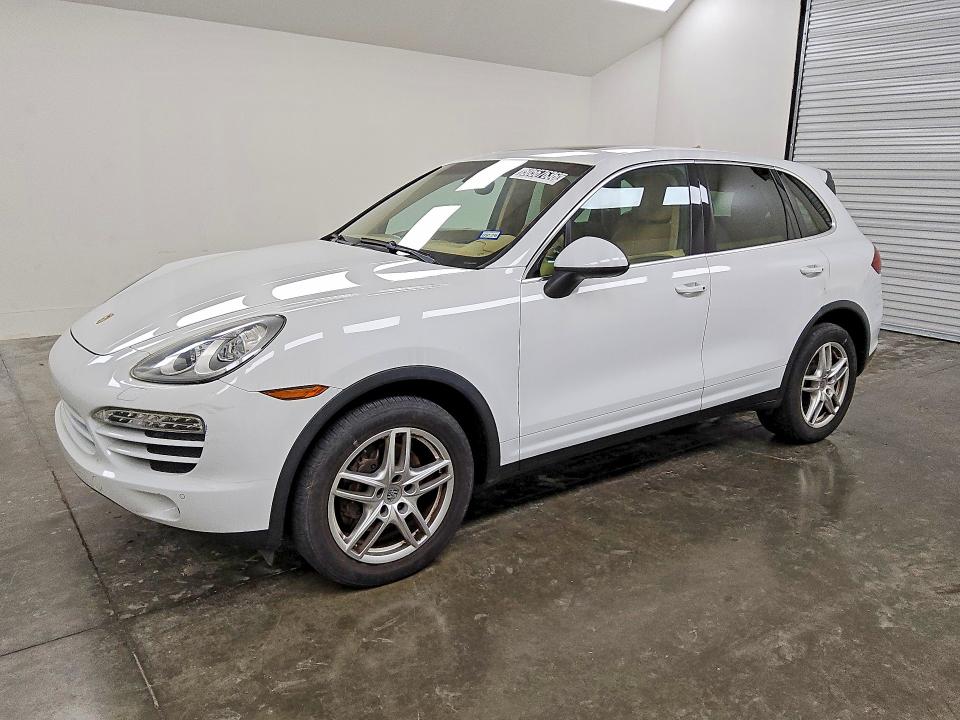 50567636 :رقم المزاد ، WP1AA2A23DLA19707 vin ، 2013 Porsche Cayenne مزاد بيع