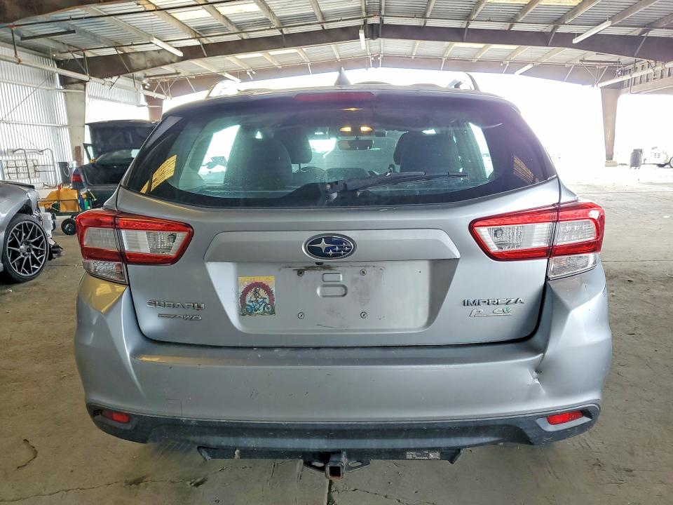 52433686 :رقم المزاد ، 4S3GTAD67H3729830 vin ، 2017 Subaru Impreza مزاد بيع