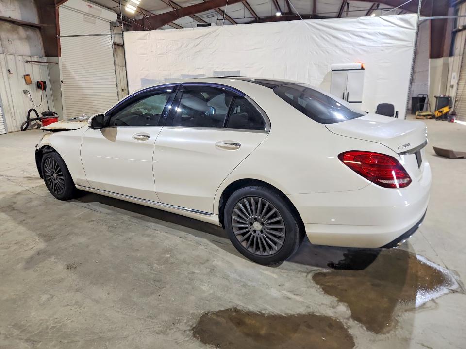 Продажа на аукционе авто 2015 Mercedes-benz C, vin: 55SWF4KB4FU073024, номер лота: 54116136