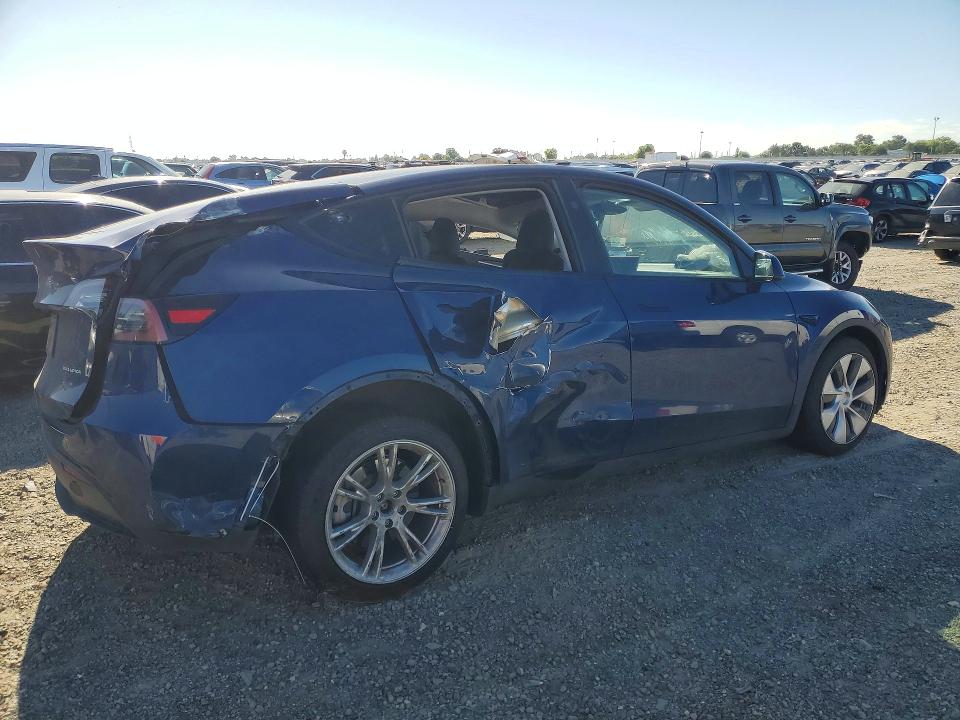Продаж на аукціоні авто 2024 Tesla Model Y, vin: 7SAYGDEE9RF983496, номер лоту: 53243016