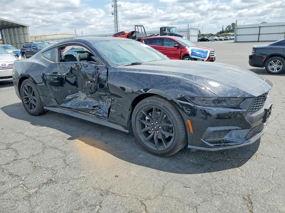 54545736 :رقم المزاد ، 1FA6P8TH3T5114139 vin ، 2026 Ford Mustang مزاد بيع