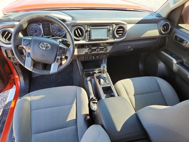53560156 :رقم المزاد ، 3TMAZ5CN8JM061500 vin ، 2018 Toyota Tacoma مزاد بيع