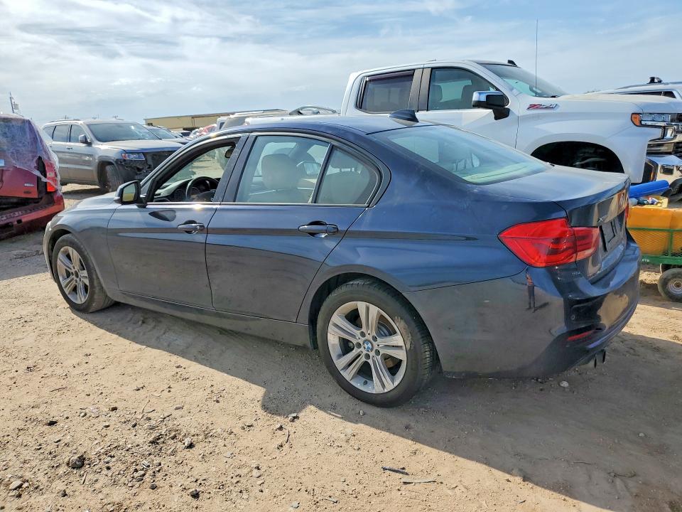 52824166 :رقم المزاد ، WBA8E3C50GK500202 vin ، 2016 Bmw 328 مزاد بيع