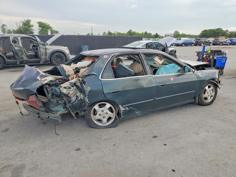 Продаж на аукціоні авто 1998 Honda Accord, vin: 1HGCG5559WA063189, номер лоту: 53162746