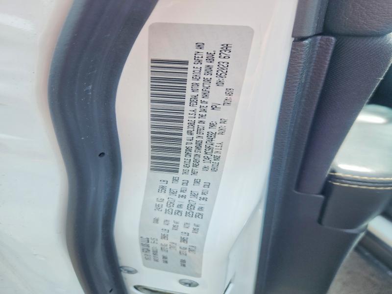 53436056 :رقم المزاد ، 1C4PJMCS0FW744932 vin ، 2015 Jeep Cherokee مزاد بيع