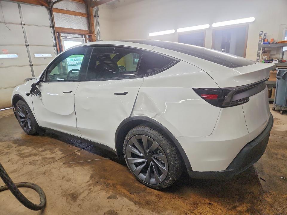 Продаж на аукціоні авто 2026 Tesla Model Y, vin: 7SAYGDEEXTF581624, номер лоту: 51566056