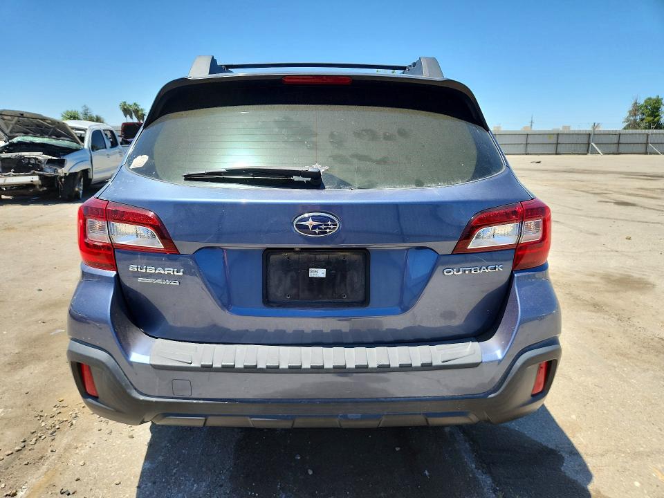 53519726 :رقم المزاد ، 4S4BSAAC7J3273918 vin ، 2018 Subaru Outback مزاد بيع