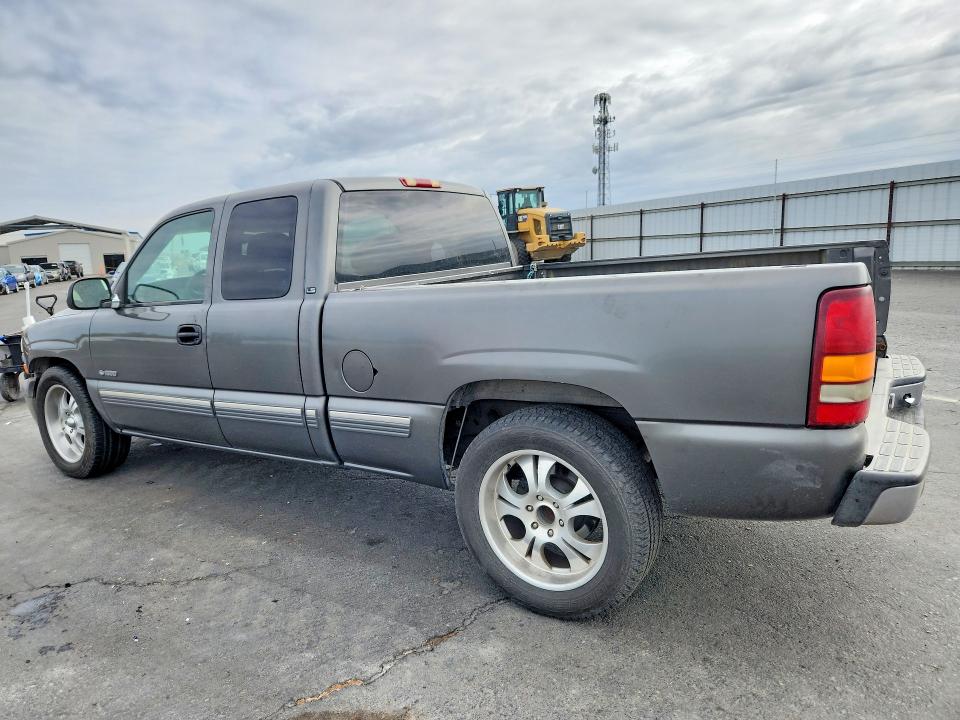 55459186 :رقم المزاد ، 2GCEC19T611137868 vin ، 2001 Chevrolet Silverado مزاد بيع