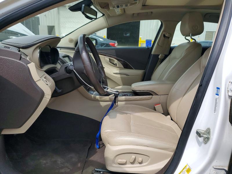 Продажа на аукционе авто 2015 Buick Lacrosse, vin: 1G4GD5G33FF135362, номер лота: 52717706
