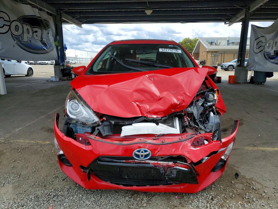52275716 :رقم المزاد ، JTDKDTB31F1111150 vin ، 2015 Toyota Prius مزاد بيع