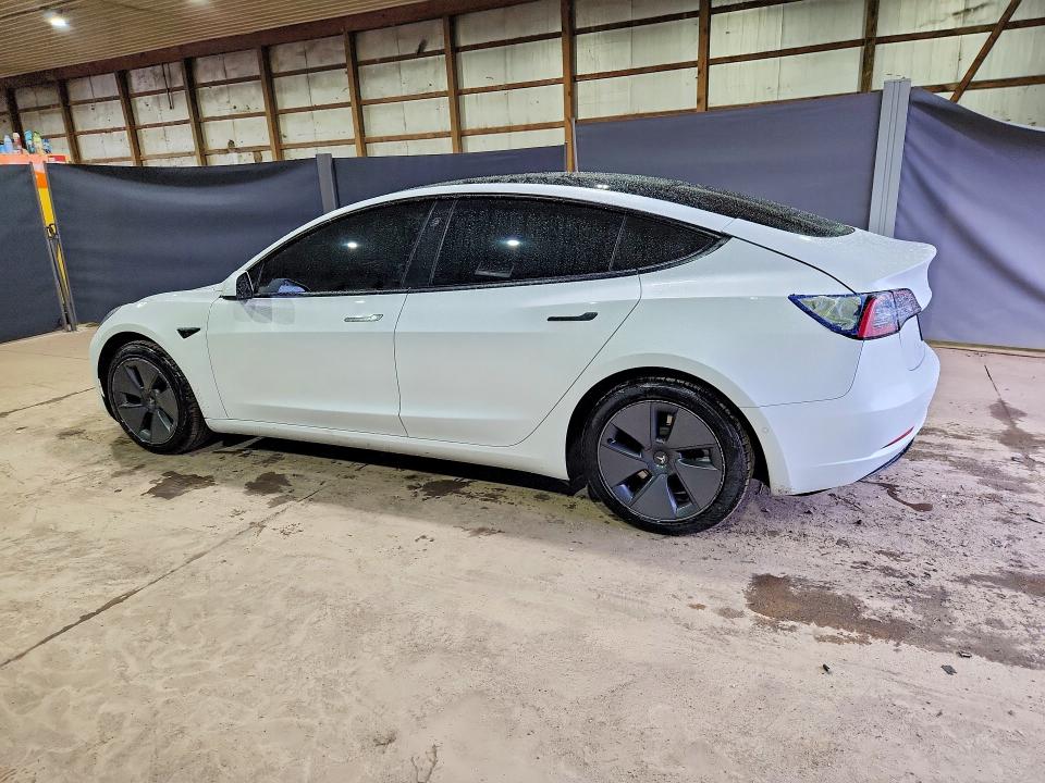 2022 Tesla Model 3 მანქანა იყიდება აუქციონზე, vin: 5YJ3E1EB5NF117595, აუქციონის ნომერი: 51139276
