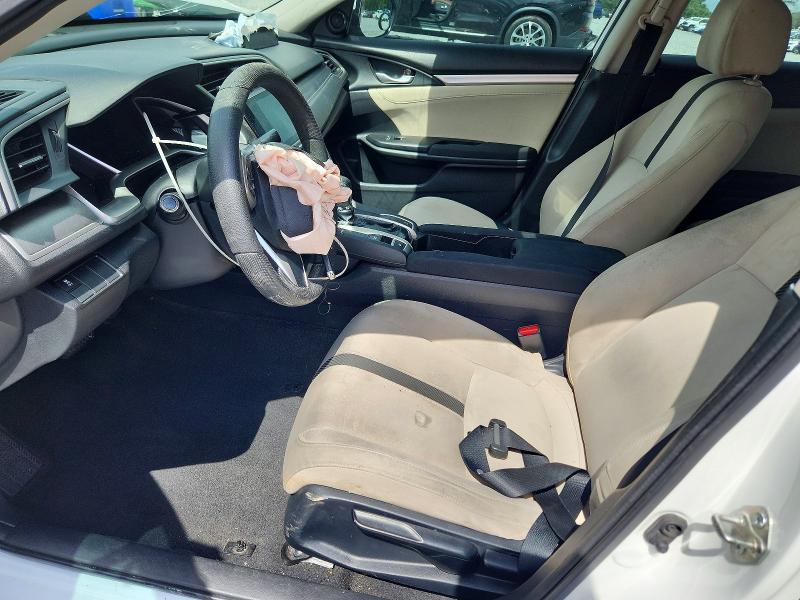 55216526 :رقم المزاد ، 19XFC2F72JE010961 vin ، 2018 Honda Civic مزاد بيع