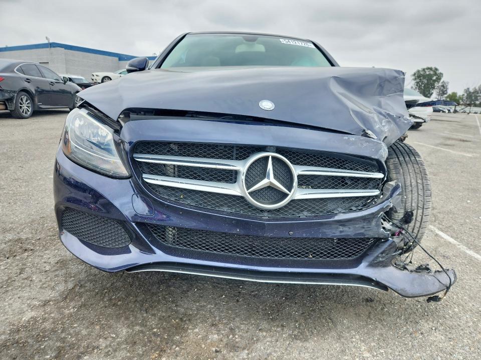 Auction sale of the 2017 Mercedes-benz C, vin: 55SWF4KB8HU220657, lot number: 54121726