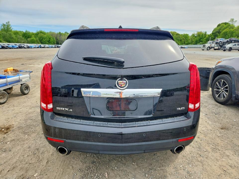 54272966 :رقم المزاد ، 3GYFNEE37ES643905 vin ، 2014 Cadillac Srx مزاد بيع