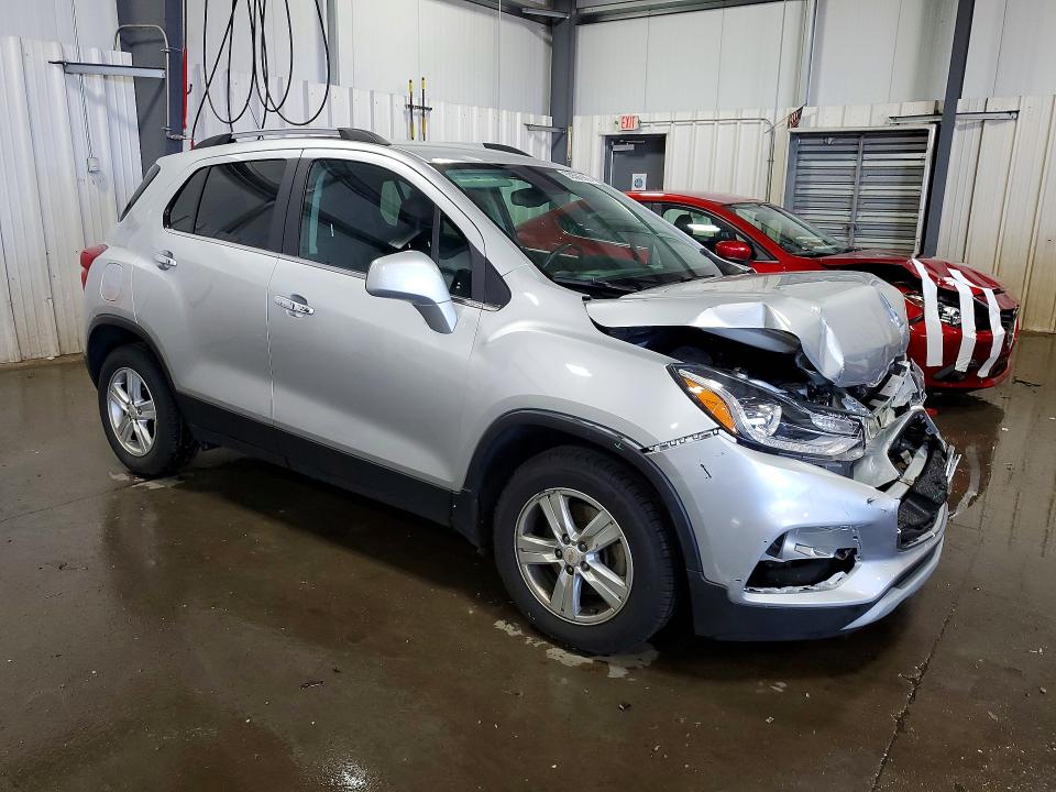 53586986 :رقم المزاد ، KL7CJLSB4JB562559 vin ، 2018 Chevrolet Trax مزاد بيع