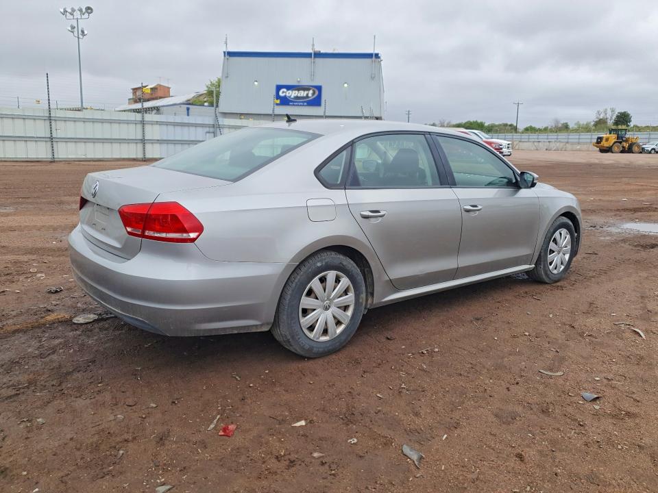 53774926 :رقم المزاد ، 1VWAP7A39DC151549 vin ، 2013 Volkswagen Passat مزاد بيع