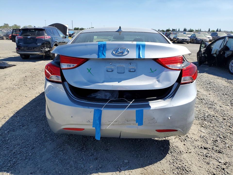 Продажа на аукционе авто 2013 Hyundai Elantra, vin: 5NPDH4AE7DH411075, номер лота: 53586136