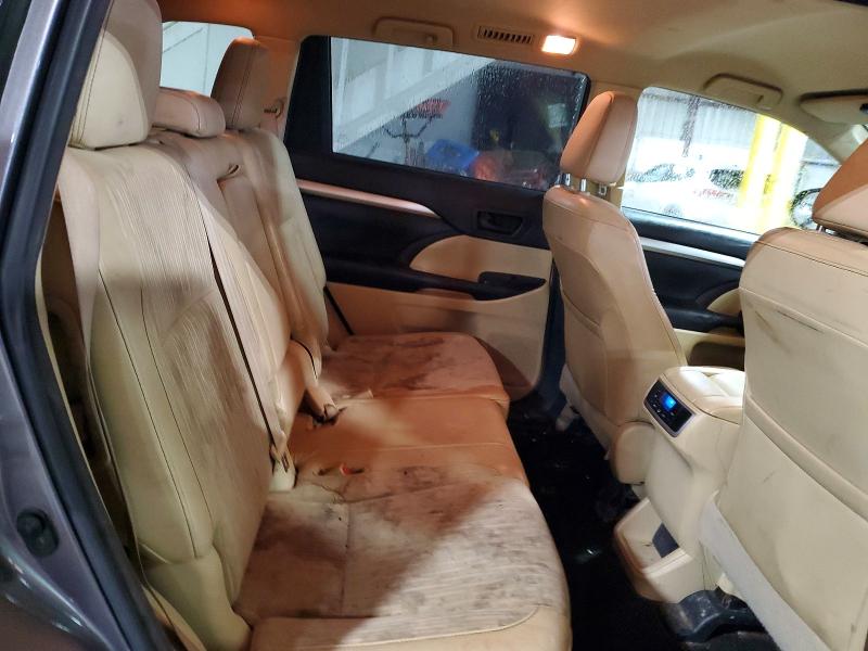 Продаж на аукціоні авто 2015 Toyota Highlander, vin: 5TDBKRFHXFS211166, номер лоту: 52267446