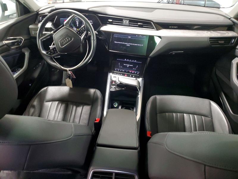Продажа на аукционе авто 2024 Audi Q8 E-tron, vin: WA15AAGE4RB028759, номер лота: 54012756