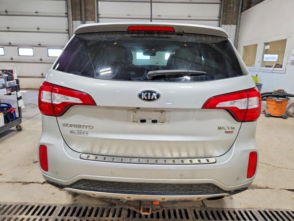 53663996 :رقم المزاد ، 5XYKWDA75EG528497 vin ، 2014 Kia Sorento مزاد بيع
