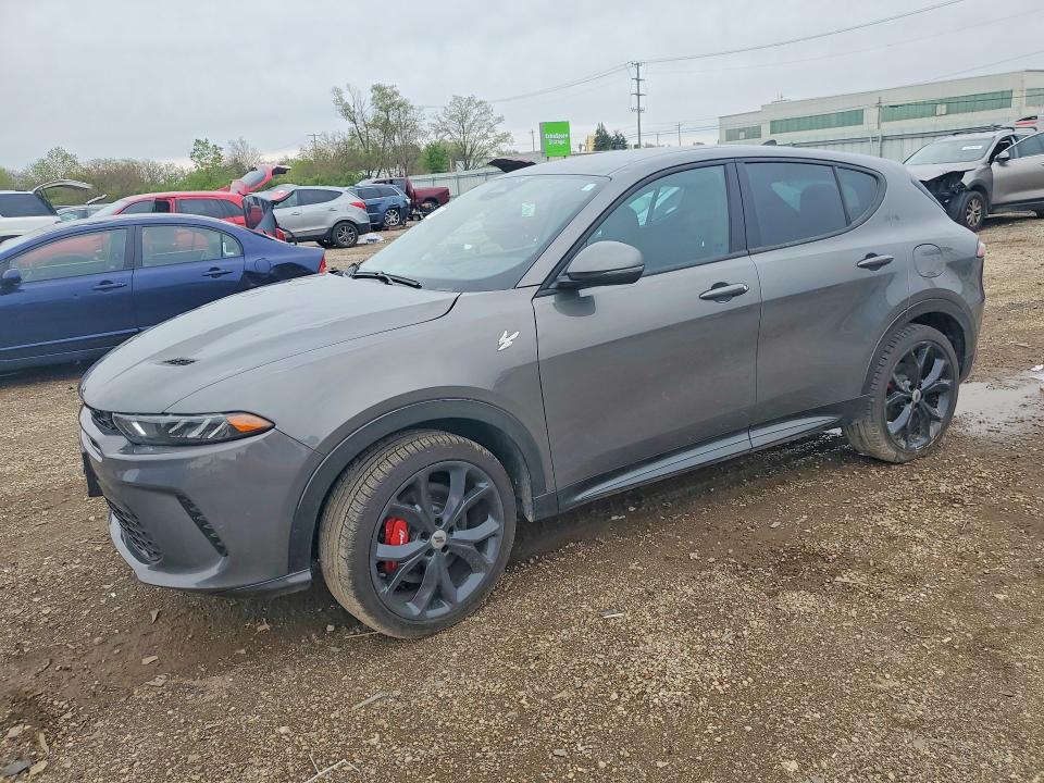 Продажа на аукционе авто 2024 Dodge Hornet, vin: ZACPDFCW1R3A27745, номер лота: 52180146