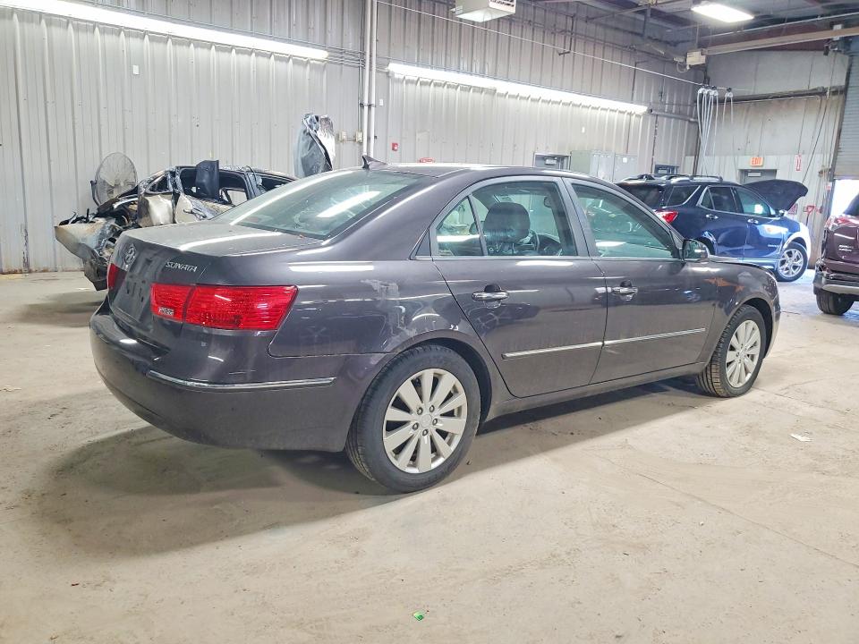 2010 Hyundai Sonata მანქანა იყიდება აუქციონზე, vin: 5NPEU4AC9AH638729, აუქციონის ნომერი: 51616186