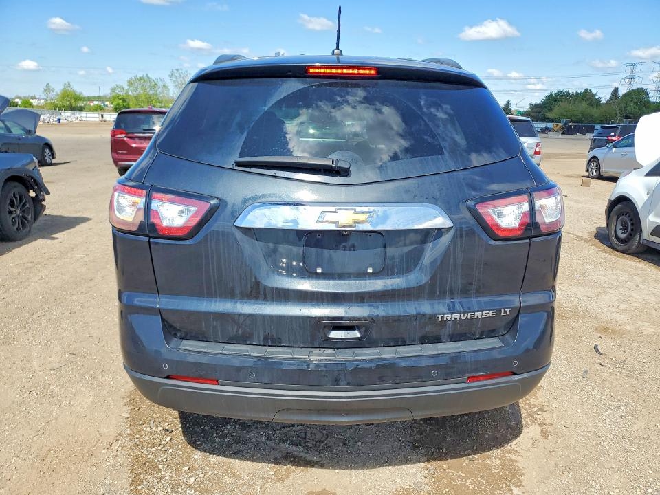 53603796 :رقم المزاد ، 1GNKRGKDXFJ257118 vin ، 2015 Chevrolet Traverse مزاد بيع