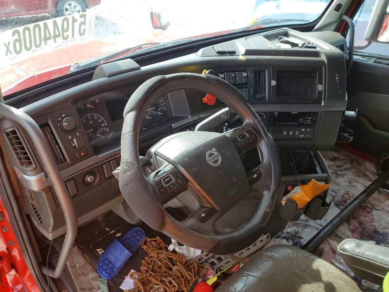 Продаж на аукціоні авто 2019 Volvo Vn, vin: 4V4NC9EH9KN899256, номер лоту: 51944006