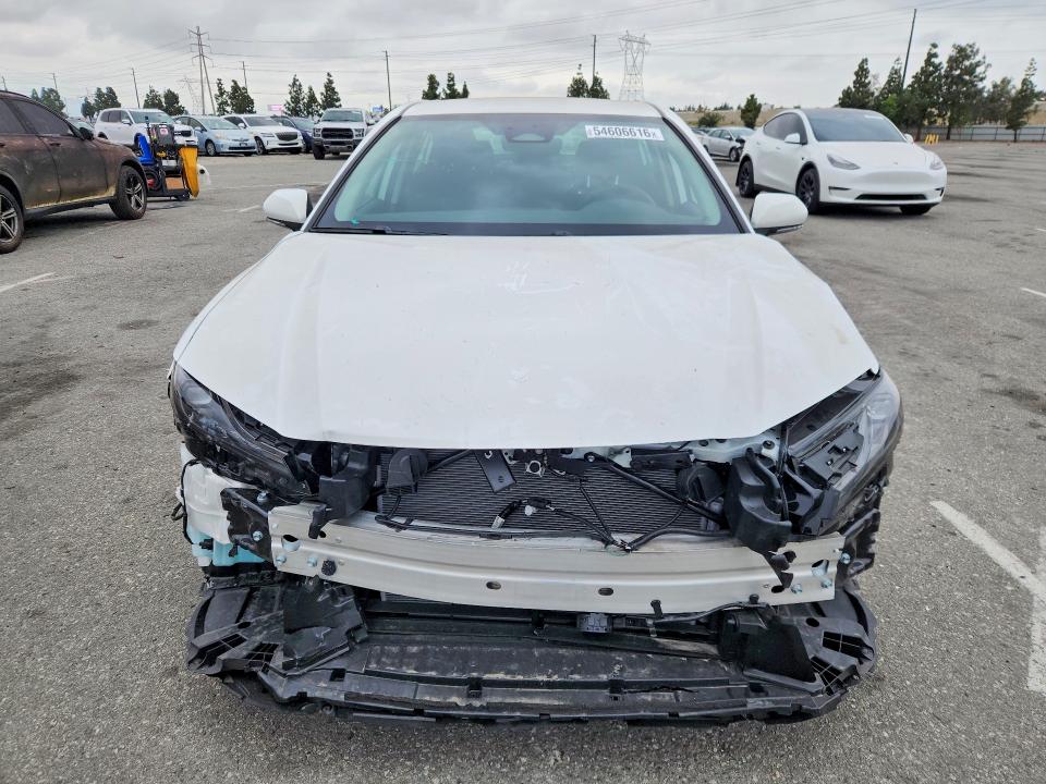 2026 Toyota Camry მანქანა იყიდება აუქციონზე, vin: 4T1DAACK0TU232110, აუქციონის ნომერი: 54606616