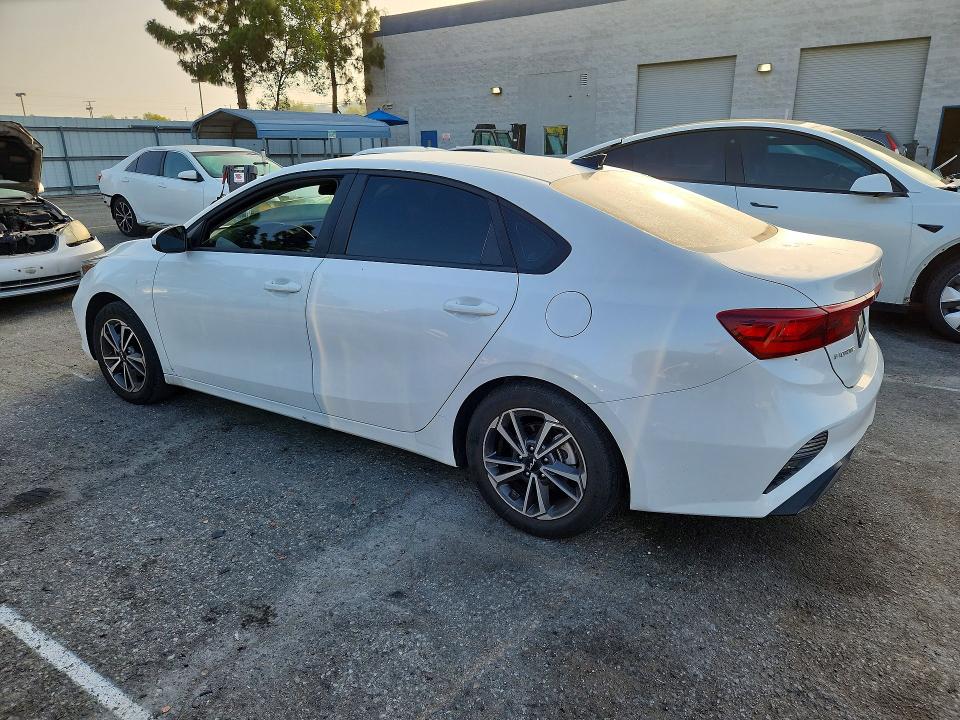 53410936 :رقم المزاد ، 3KPF24AD6NE466205 vin ، 2022 Kia Forte مزاد بيع