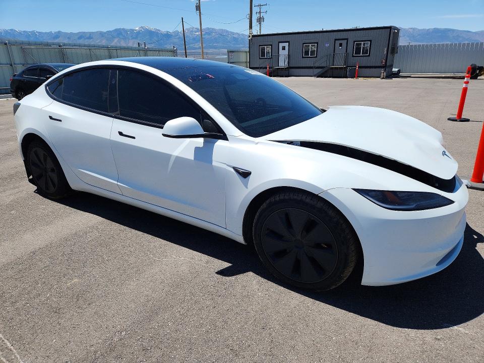 54780826 :رقم المزاد ، 5YJ3E1EB8RF820758 vin ، 2024 Tesla Model 3 مزاد بيع
