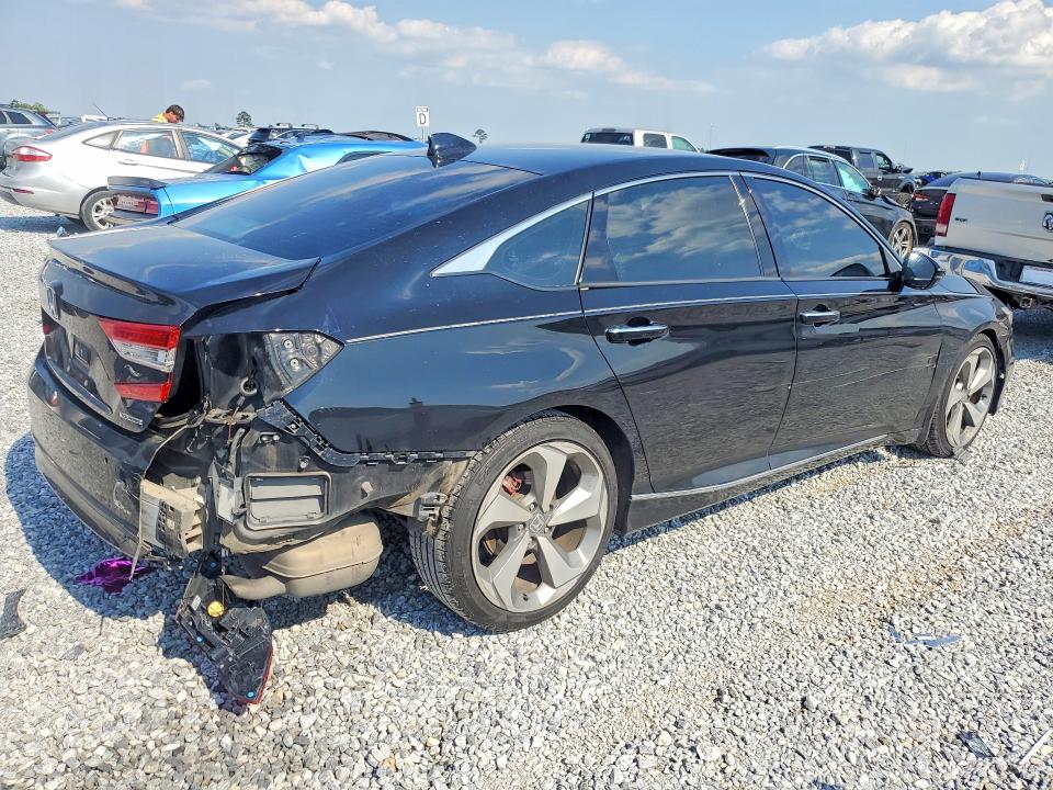 53296166 :رقم المزاد ، 1HGCV1F90JA157924 vin ، 2018 Honda Accord مزاد بيع