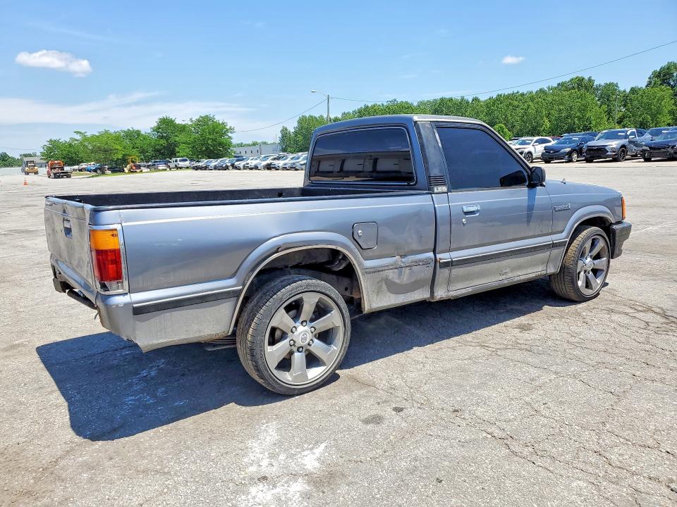 53231926 :رقم المزاد ، JM2UF1145L0881480 vin ، 1990 Mazda B2600 مزاد بيع