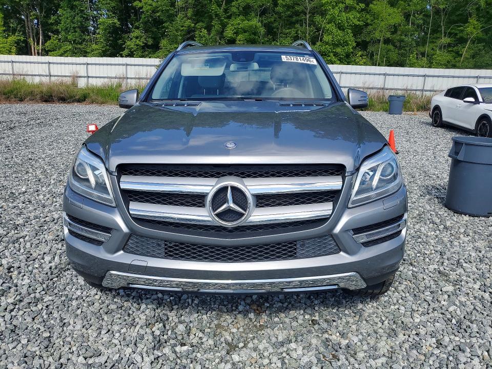 53781496 :رقم المزاد ، 4JGDF6EE8GA699062 vin ، 2016 Mercedes-benz Gl مزاد بيع