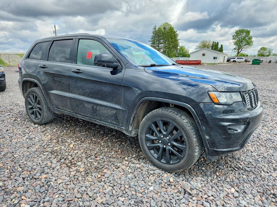 Продаж на аукціоні авто 2017 Jeep Grand Cherokee, vin: 1C4RJFAG8HC951592, номер лоту: 51781256