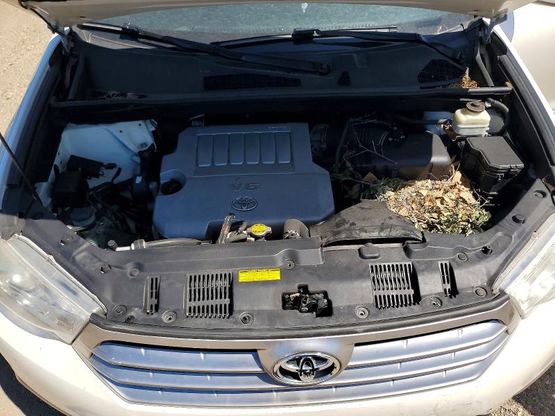 2013 Toyota Highlander მანქანა იყიდება აუქციონზე, vin: 5TDBK3EHXDS275834, აუქციონის ნომერი: 53018446