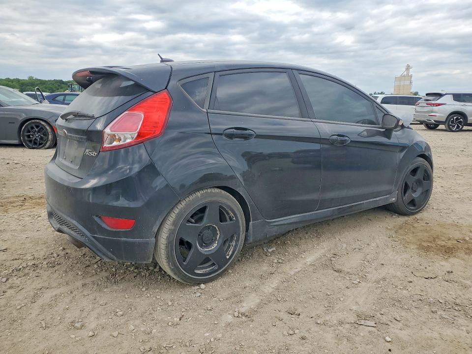 53272696 :رقم المزاد ، 3FADP4GX9GM167283 vin ، 2016 Ford Fiesta مزاد بيع