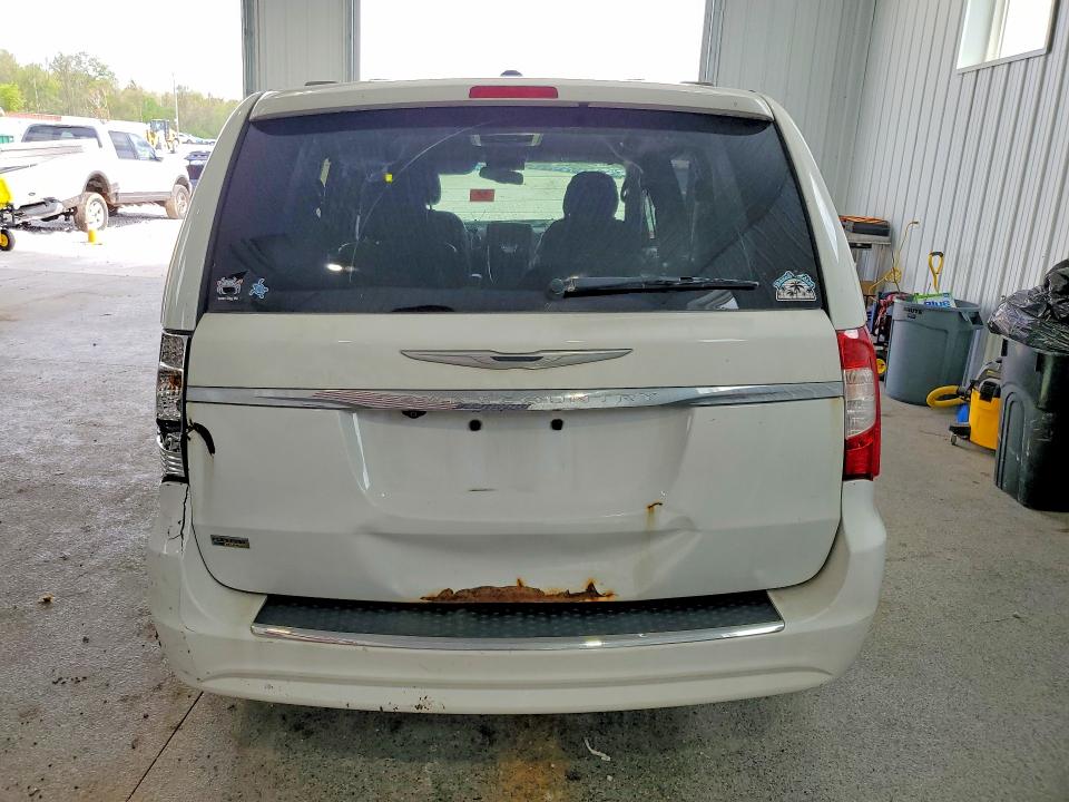 52323186 :رقم المزاد ، 2C4RC1BGXER342664 vin ، 2014 Chrysler Town & Country مزاد بيع