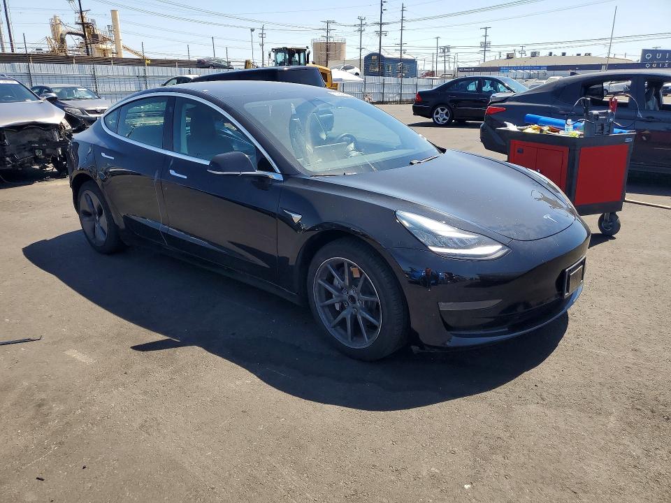 2020 Tesla Model 3 მანქანა იყიდება აუქციონზე, vin: 5YJ3E1EA2LF630145, აუქციონის ნომერი: 51902526