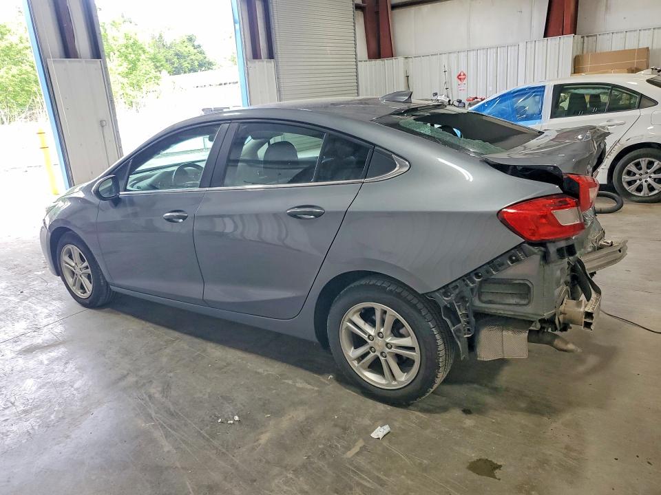 55518506 :رقم المزاد ، 1G1BH5SE1J7140129 vin ، 2018 Chevrolet Cruze مزاد بيع