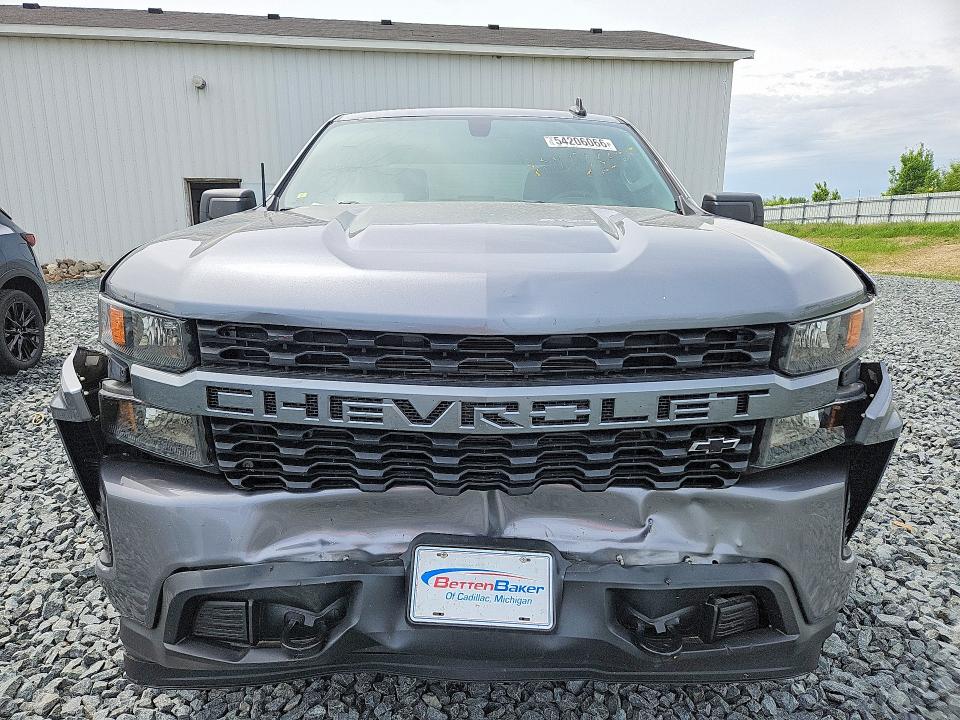 Продажа на аукционе авто 2021 Chevrolet Silverado, vin: 1GCUYBEF1MZ412836, номер лота: 54206066