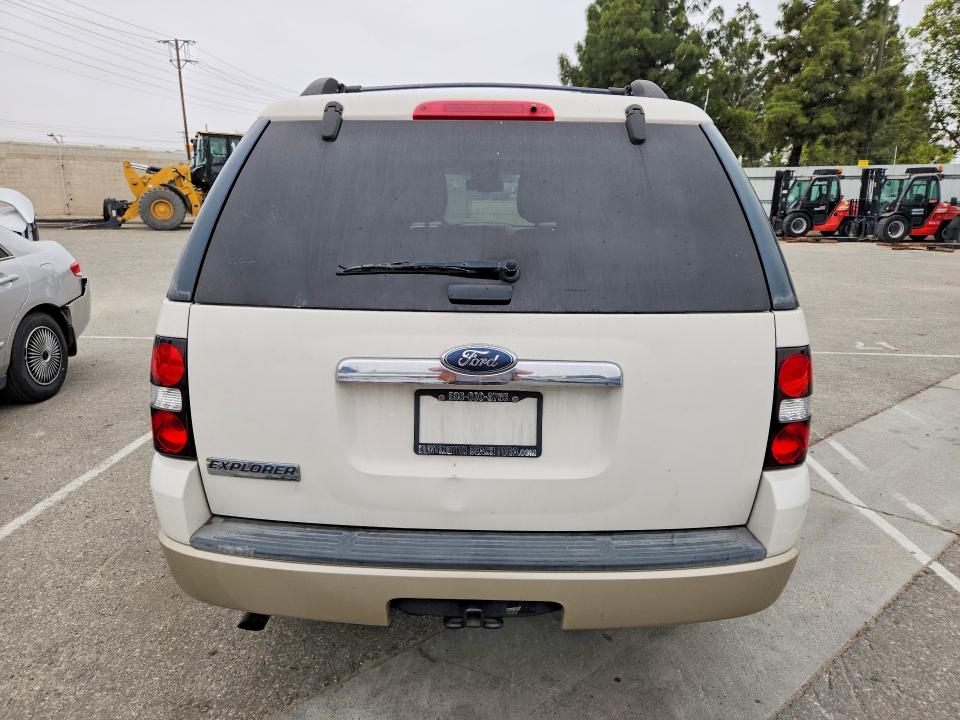 Продажа на аукционе авто 2008 Ford Explorer, vin: 1FMEU64E78UA84790, номер лота: 53825016