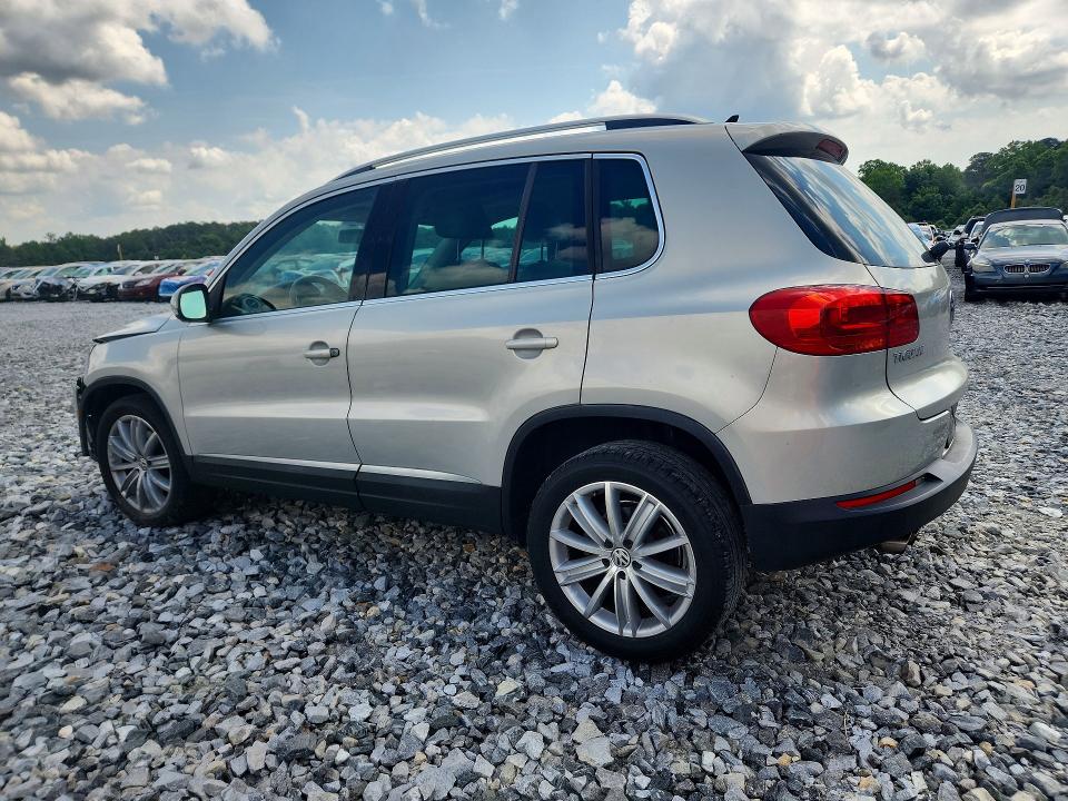 53961836 :رقم المزاد ، WVGAV7AX7DW557531 vin ، 2013 Volkswagen Tiguan مزاد بيع