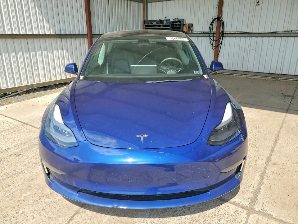2022 Tesla Model 3 მანქანა იყიდება აუქციონზე, vin: 5YJ3E1EA6NF368682, აუქციონის ნომერი: 54282396
